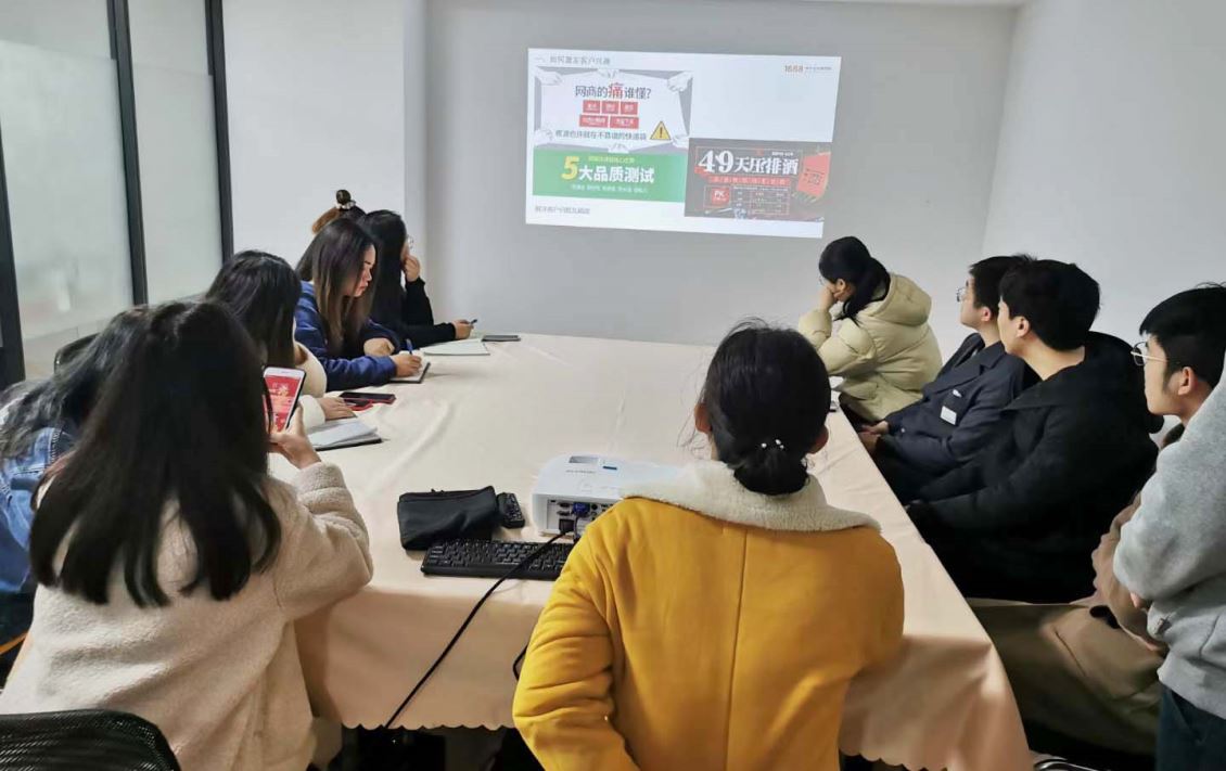 奉化阿里培训陪跑/新店没流量别急着砸钱，90%阿里新手都踩的坑